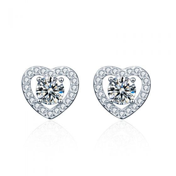 Girl Four Claw Moissanite CZ Hearts 925 Sterling Silver Stud Earrings