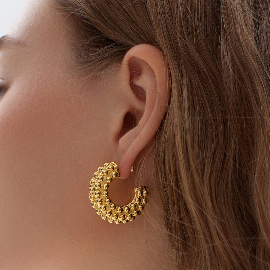 Mini stud earrings (3-5mm)